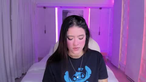 Snapshot of nathalie_rivers chatting on 1, 11, 2025 NATHALIE online show from 1, 11, 2025