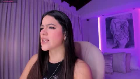 Snapshot of nathalie_rivers chatting on 25, 11, 2025 NATHALIE online show from 25, 11, 2025