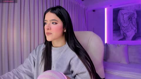 Snapshot of nathalie_rivers chatting on 28, 11, 2025 NATHALIE online show from 28, 11, 2025