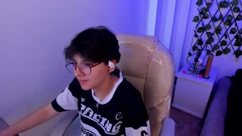 Snapshot of nathalyy_ds chatting on 13, 9, 2025 nathalyy_ds online show from 13, 9, 2025