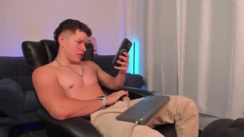 Snapshot of nathan_blake_ chatting on 21, 9, 2025 Nathan online show from 21, 9, 2025