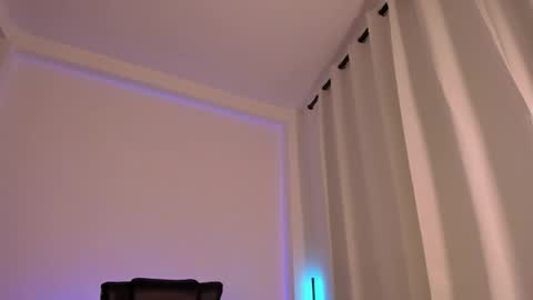 Snapshot of nathan_blake_ chatting on 24, 9, 2025 Nathan online show from 24, 9, 2025