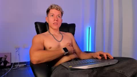 Snapshot of nathan_blake_ chatting on 29, 11, 2025 Nathan online show from 29, 11, 2025