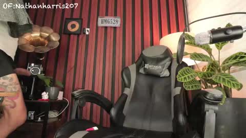 Nathan Harris online show from 4, 12, 2025