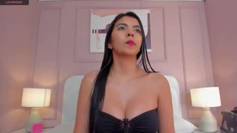 Snapshot of nathyy_garcia chatting on 2, 2, 2025 Nathyy online show from 2, 2, 2025