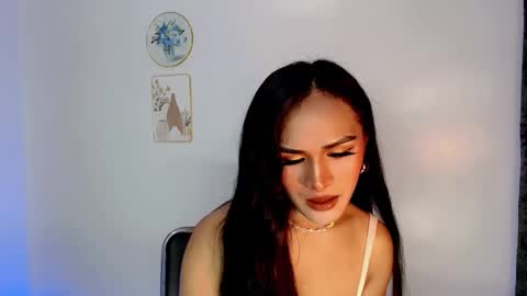 Nathalie smith online show from 4, 2, 2026