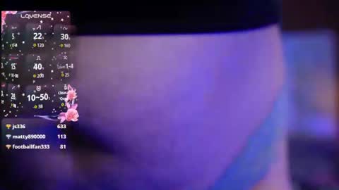 Snapshot of naturaltitss_ chatting on 21, 7, 2026 Gwen online show from 21, 7, 2026