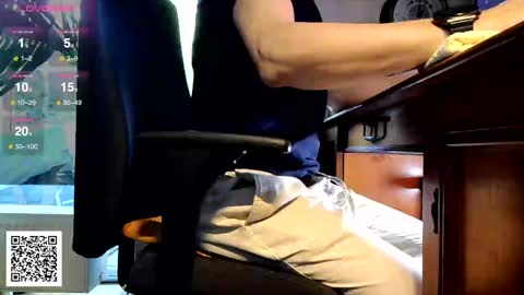 Snapshot of nature_x chatting on 10, 1, 2025 Nature online show from 10, 1, 2025