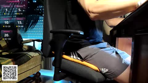 Snapshot of nature_x chatting on 3, 11, 2025 Nature online show from 3, 11, 2025