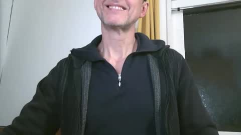 Snapshot of naturista25 chatting on 19, 10, 2025 naturista25 online show from 19, 10, 2025