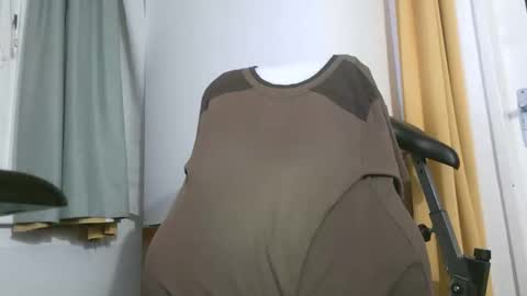 Snapshot of naturista25 chatting on 26, 10, 2025 naturista25 online show from 26, 10, 2025