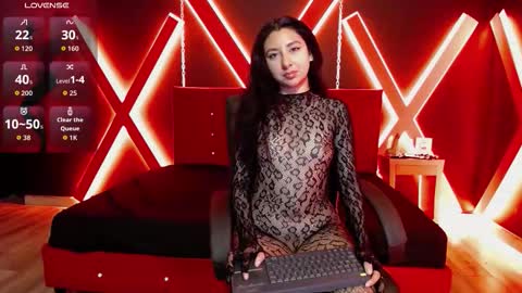 natuxxa online show from 3, 11, 2025