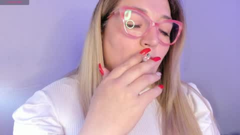 Nataly online show from 8, 4, 2026