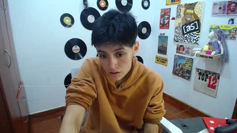 Snapshot of naty_lux19 chatting on 4, 3, 2025 Fernanda online show from 4, 3, 2025