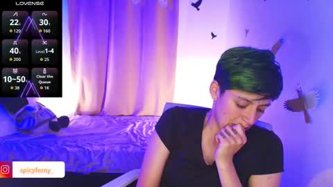 Snapshot of naty_lux19 chatting on 22, 10, 2025 Fernanda online show from 22, 10, 2025