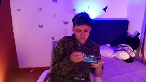 Snapshot of naty_lux19 chatting on 25, 11, 2025 Fernanda online show from 25, 11, 2025