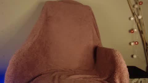 Snapshot of naty_naturalgirl chatting on 6, 3, 2025 Nataly online show from 6, 3, 2025
