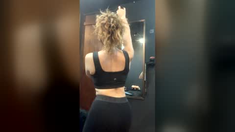 Snapshot of natymia chatting on 10, 6, 2026 Natymia online show from 10, 6, 2026