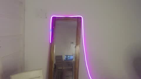 Stella Mcqueen online show from 28, 3, 2026