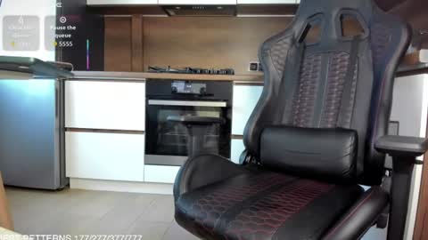 Snapshot of naughty8_boy chatting on 11, 6, 2026 Alex Walker online show from 11, 6, 2026