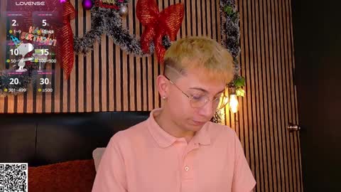 Snapshot of naughty__chris chatting on 2, 1, 2025 Christopher Chris online show from 2, 1, 2025