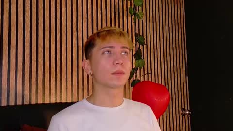 Snapshot of naughty__chris chatting on 20, 2, 2025 Christopher Chris online show from 20, 2, 2025