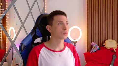 Snapshot of naughty__chris chatting on 17, 9, 2025 Christopher Chris online show from 17, 9, 2025