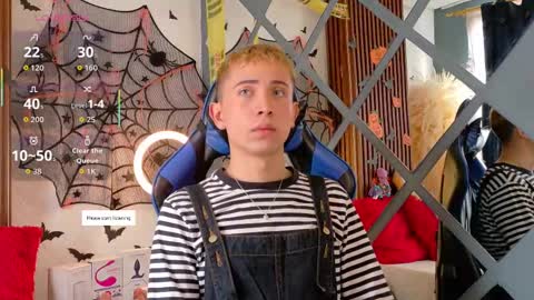 Snapshot of naughty__chris chatting on 16, 10, 2025 Christopher Chris online show from 16, 10, 2025