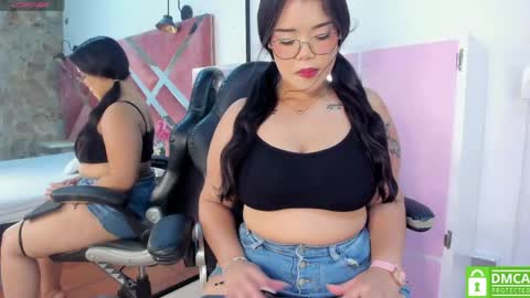 naughty_aly111 online show from 12, 4, 2026