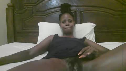 Snapshot of naughty_babe000 chatting on 18, 1, 2026 alisha online show from 18, 1, 2026