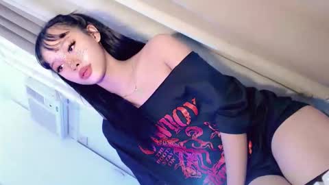 itsyourgirl kiara online show from 12, 3, 2026