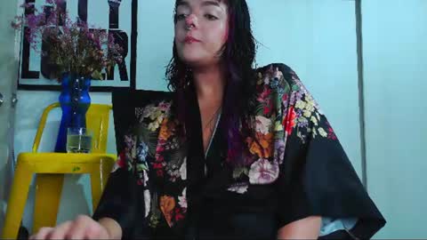 Snapshot of naughty_em_17 chatting on 17, 6, 2026 Em please help me reach 100 thumbs up 3 online show from 17, 6, 2026