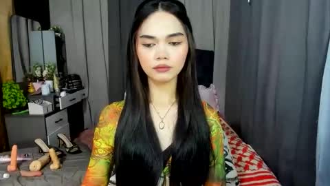 Snapshot of naughty_emmats chatting on 2, 6, 2026 emma online show from 2, 6, 2026