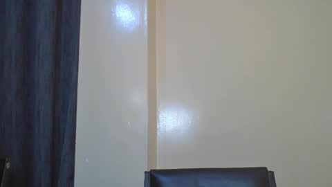 naughty_jazmine online show from 16, 11, 2025