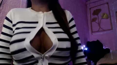 Snapshot of naughty_lorien143 chatting on 10, 5, 2026 naughty_lorien143 online show from 10, 5, 2026
