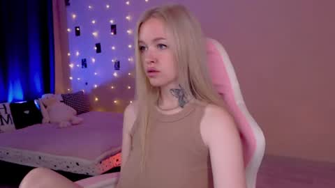 Snapshot of naughty_mablee chatting on 4, 7, 2026 Mable online show from 4, 7, 2026