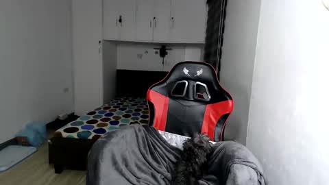 Snapshot of naughty_mariaxx chatting on 17, 11, 2025 Maria online show from 17, 11, 2025