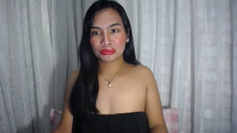 Snapshot of naughty_rina chatting on 21, 7, 2026 naughty_rina online show from 21, 7, 2026