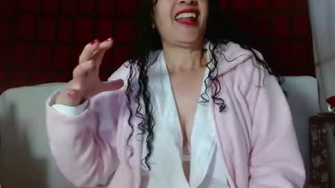 Snapshot of naughty_tita chatting on 17, 6, 2026 Tita Madurita online show from 17, 6, 2026