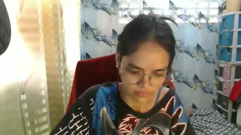 Snapshot of naughtyasian_honey chatting on 12, 11, 2025 naughtyasian_honey online show from 12, 11, 2025