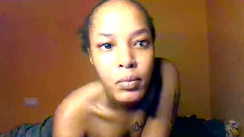 Snapshot of naughtyaura_ebony chatting on 30, 6, 2026 Bree doll online show from 30, 6, 2026
