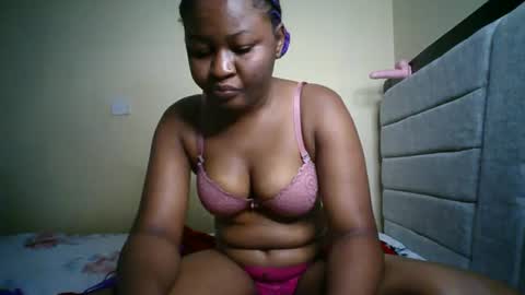 Snapshot of naughtybrownny chatting on 20, 6, 2026 MUMU online show from 20, 6, 2026