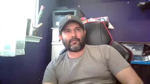 Snapshot of naughtydesicock chatting on 18, 1, 2025 sakhtlaundaz online show from 18, 1, 2025
