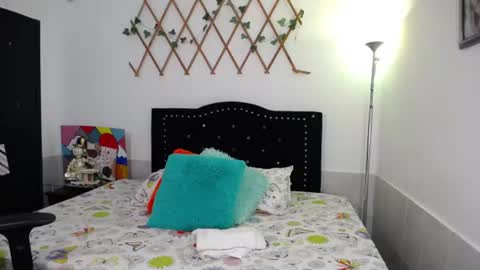 Snapshot of naughtygirl_mmm chatting on 13, 6, 2026 Valeria online show from 13, 6, 2026