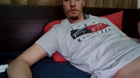 Snapshot of naughtyguy556677 chatting on 19, 5, 2026 naughtyguy556677 online show from 19, 5, 2026