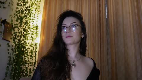 Snapshot of naughtyhomemade17 chatting on 8, 3, 2025 Mya Alexya online show from 8, 3, 2025