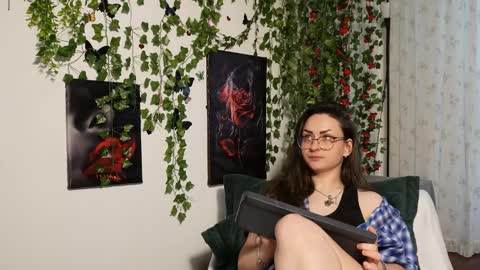 Snapshot of naughtyhomemade17 chatting on 21, 10, 2025 Mya Alexya online show from 21, 10, 2025