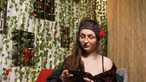 Snapshot of naughtyhomemade17 chatting on 26, 7, 2026 Mya Alexya online show from 26, 7, 2026