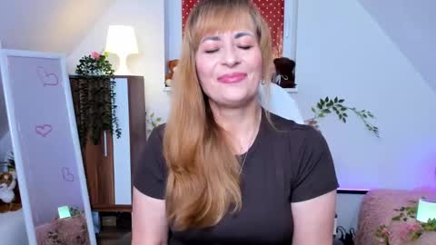 Milana - on air every day except Wednesday from 9 pm to 4 am European time online show from 27, 9, 2025