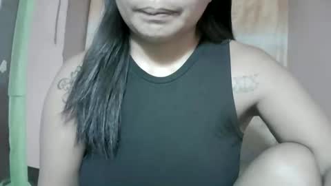 naughtymom_33 online show from 8, 11, 2025